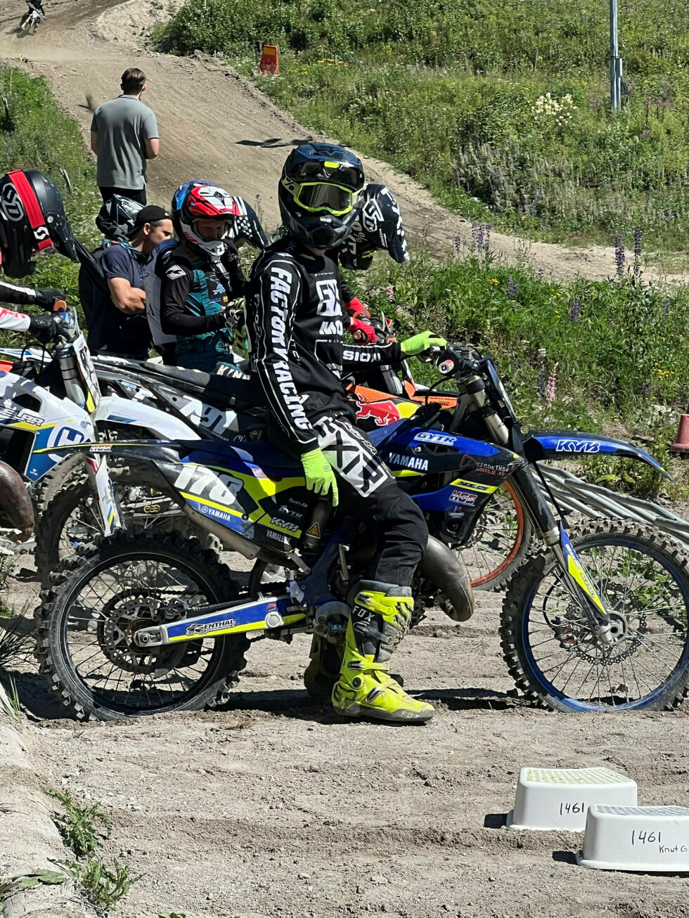 På årets motocrosstevne «Myggjakten» i Sverige stilte fem deltagere fra Finnmark. Samuel Vonheim fra Lakselv tok 4 plass, blant 35 deltagere.
 Foto: Camilla Vonheim
