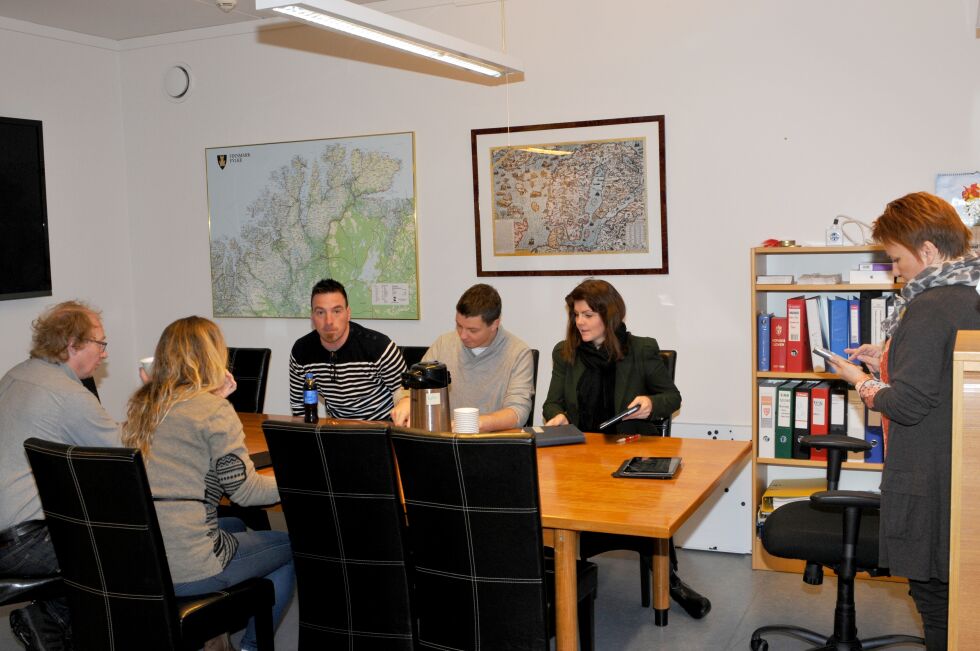 Tidlig i morges samlet ordfører i Porsanger, Aina Borch, formannskapet til en hastesak om flyktningesituasjonen. Innkallingen kom på sms kvelden før.
 Foto: Lars Birger Persen