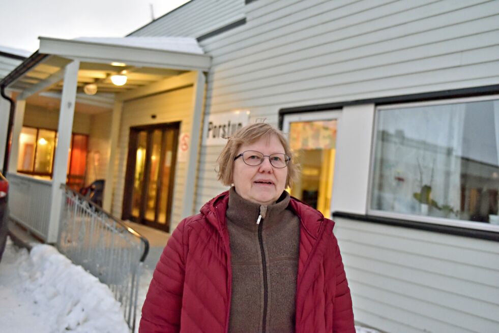 Åsun Øien Josefsen mener Porsanger kommune tar grov overpris for at hennes far skal spise fire måltider om dagen.
 Foto: Bjørn Arne Johansen