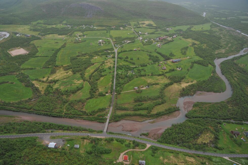 Saken om grensejustering mellom Tana og Båtsfjord har kommet opp etter ønske fra deler av befolkningen i Austertana om flytting til nabokommunen.
 Foto: NVE