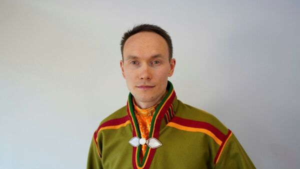 Reduserer egen virksomhet for å skjerme det samiske samfunnet