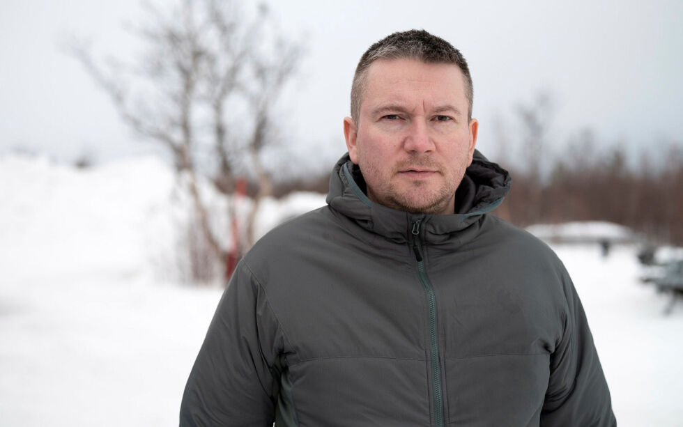 Styremedlem i Porsanger elgjegerforening, Erik Strifeldt, har sett de store skadene som gjerder kan påføre vilt og beitedyr. Han vet ikke hva de skal gjøre hvis ikke politiet eller Økokrim tar tak i saken.
 Foto: Irene Andersen
