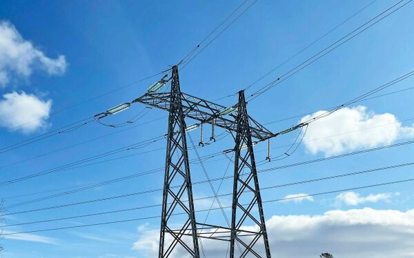 Hvorfor bruker Statnett gamle dokumenter i 420 kV-linjesaken i Finnmark?