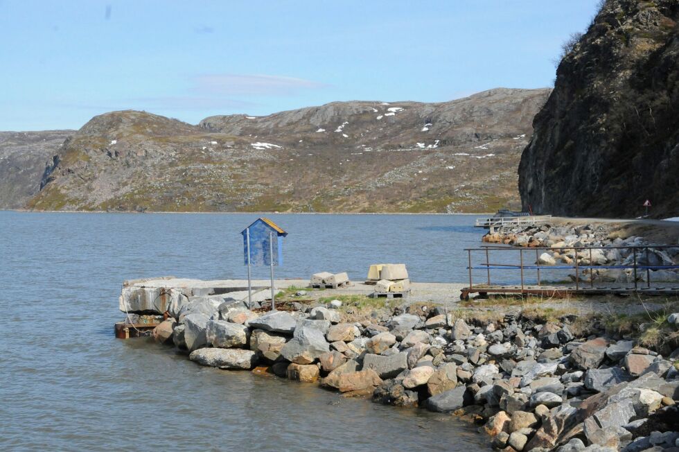 På vei inn mot Vágge fra E6 er det flere fine fiskeplasser, deriblant denne ved Nisseberget. Foto: Hallgeir Henriksen