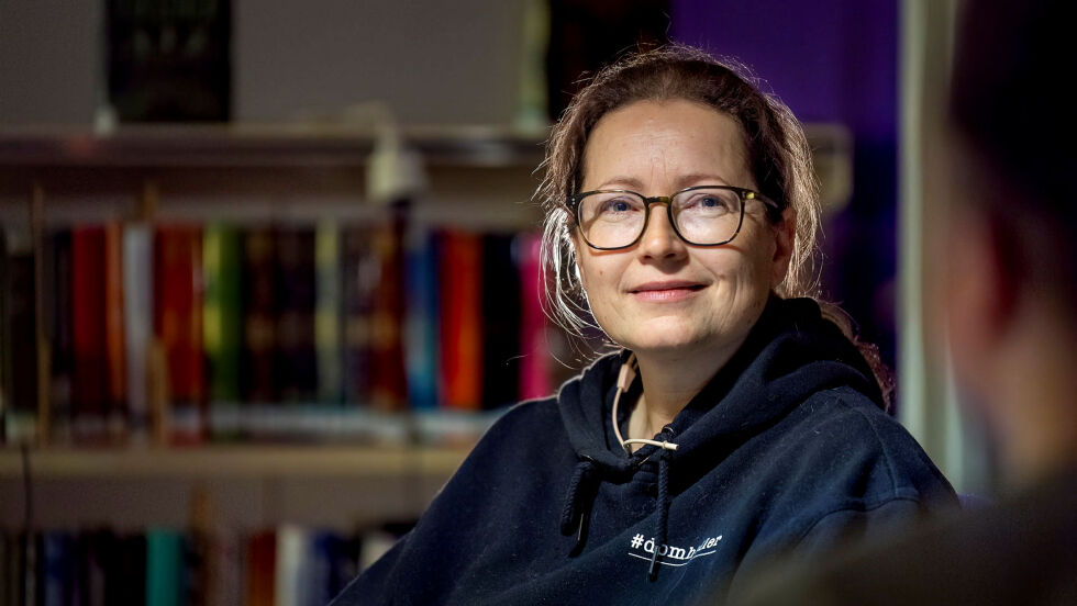 Hva skjer i tredje bok i serien om Dominic Holler, Laksevværing Elin Anita Straumsnes gir Ságat et lite innblikk..
 Foto: Cecilie Bergan Stuedal