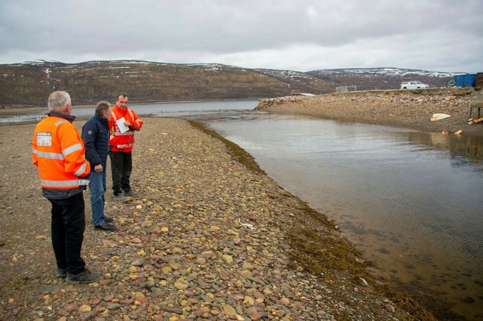 Fra befaringen i området ved Čámmájohka.
 Foto: Frank Martin Ingilæ