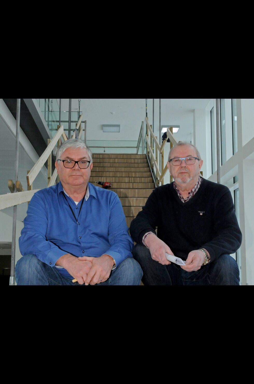 Gunnar Stumo (til venstre) og Kjell Nilsen har troen på, og håpet om, en åpning av sykehuset utenfor Kirkenes i juni måned, men de vil ikke være bombastisk i forhold til åpningsmåned.
 Foto: Hallgeir Henriksen