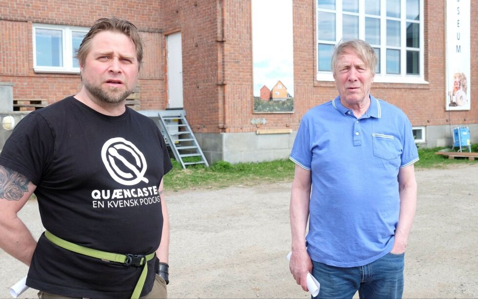 Festivalleder Raymond Olufsen (til venstre) ser frem til seks travle festivaldager i Vadsø. Her er han sammen med Ølli Jessen, som var den som i 2019 tok initiativet til Kvenfestivalen, og som fortsatt er sentral i arrangementet.
 Foto: Bjørn Hildonen