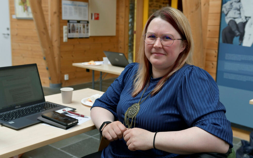 Porsanger Høyre har lagt frem sitt forslag til budsjett, som ble enstemmig vedtatt på partiets medlemsmøte 8. desember. Gruppeleder Nina Eriksson kan fortelle at partiet blant annet ønsker å gjeninnføre ordningen med kreftsykepleier i kommunen, og at de vil sette ut innbyggerbetalte tjenester på anbud.
 Foto: Irene Andersen
