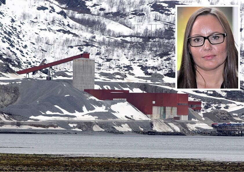 Dersom reinbeitedistrikt 22 Fiettar får det som de vil, blir det ingen ny gruvedrift i Repparfjord i Kvalsund kommune. 
Ragnhild Marit Sara (innfelt) sier reinbeitedistrikt Fiettar om nødvendig vil gå rettens vei.
 Foto: Nils Johan Vars/Ávvir og arkiv