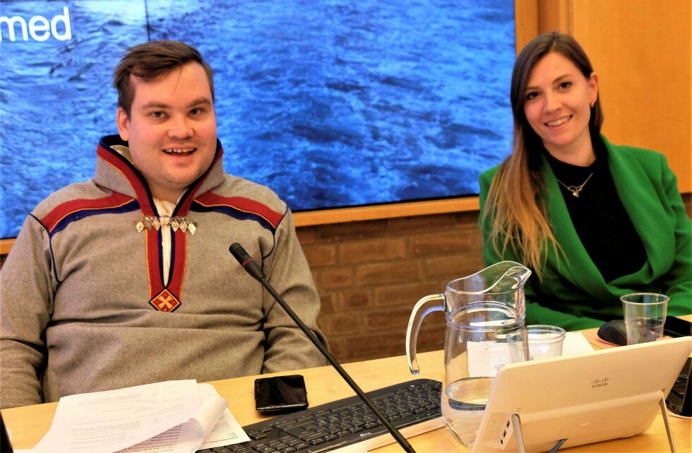 Aldri tidligere,  i alle fall i nyere tid, har et fylkesting i Troms/Finnmark vært ledet av en 29-åring og en 26-åring, nemlig Tarjei Jensen Bech og Rikke Håkstad. Foto: Bjørn Hildonen
 Foto: Bjørn Hildonen