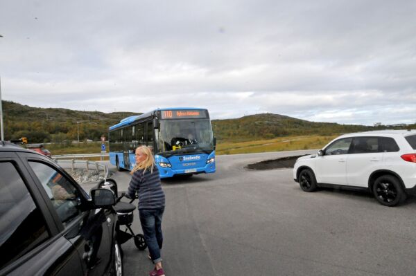 Sykehusinnkjørsel over gangstien