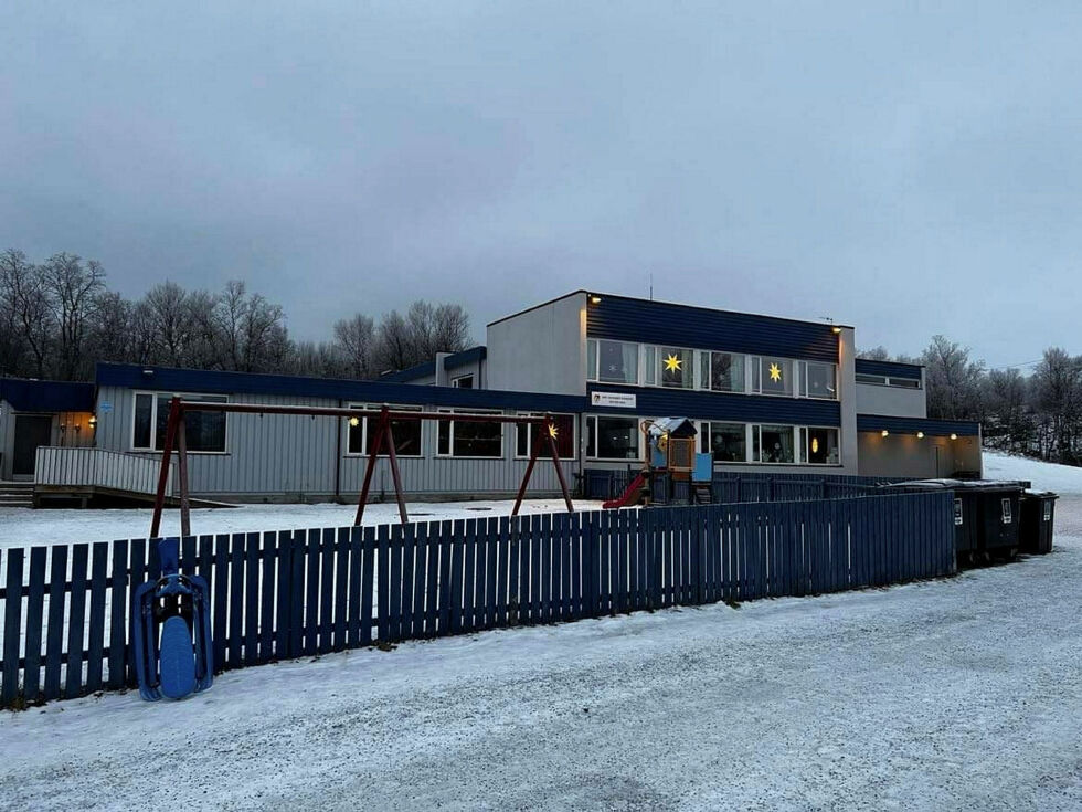 Statsforvalteren har slått fast at vedtaket om å legge ned skolen på Jakobsnes var lovlig, men det var ikke tilfelle for barnehagen.
 Foto: Privat