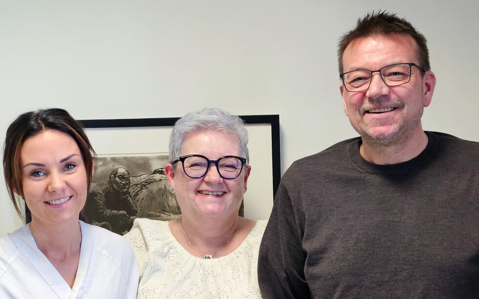 Det nye audioteamet ved sykehuset i Kirkenes: Lena Torbjørnsen, Nann-Helen Hartgen Varsi og Per Inge Varsi.
 Foto: Finnmarkssykehuset