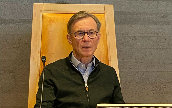 Stillfaren lovens mann trer av