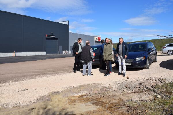 Våpenbutikk kan bli politi-nabo