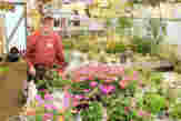 Jo da, Jahn Evert selger fortsatt blomster