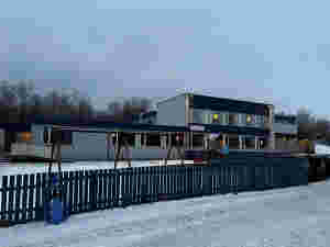 Barnehagebarn, skolebarn, foresatte og ansatte  er langt fra glade for det vedtaket som ble gjort