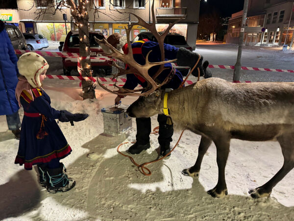 Petter fra Pasvik vant hjertene på torget