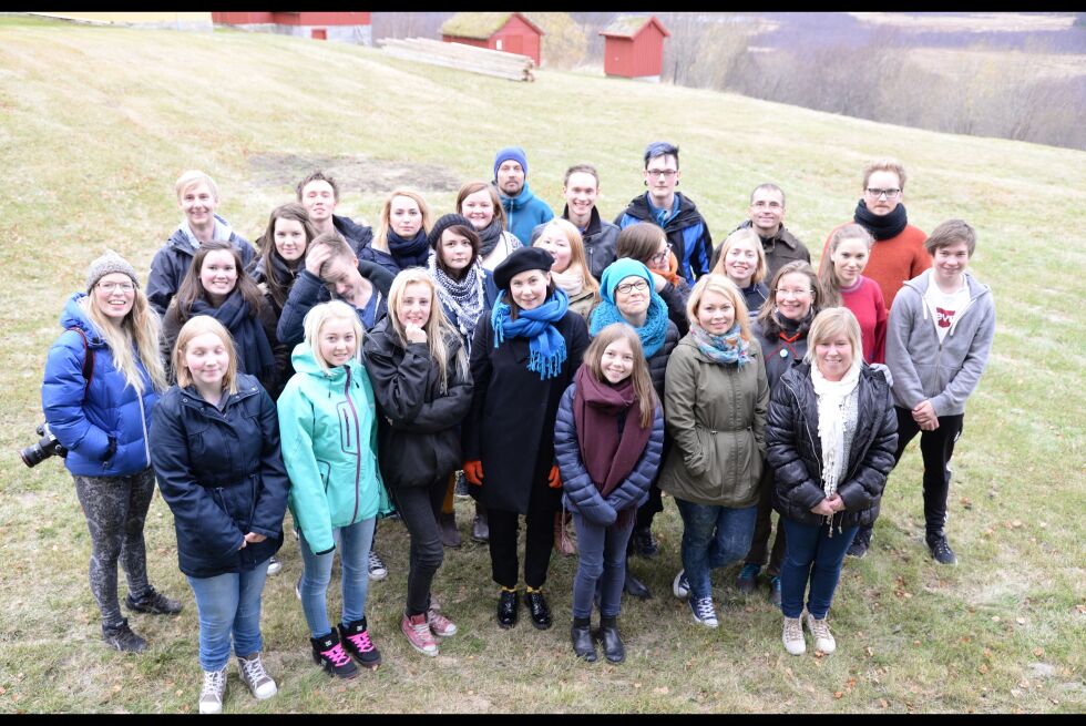 Her er en del av staben til Márkomeannu. Festivalsjef Marita Kristin Eilertsen helt til venstre.
 Foto: Steinar Solaas