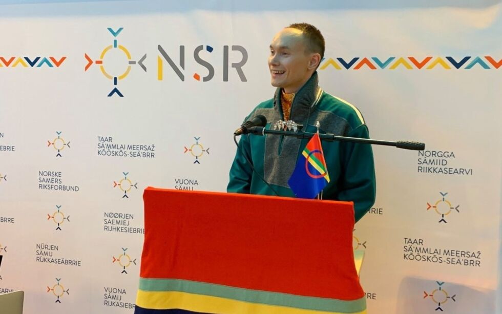 NSR-leder Runar Myrnes Balto holder sin landsmøtetale.
 Foto: NSR
