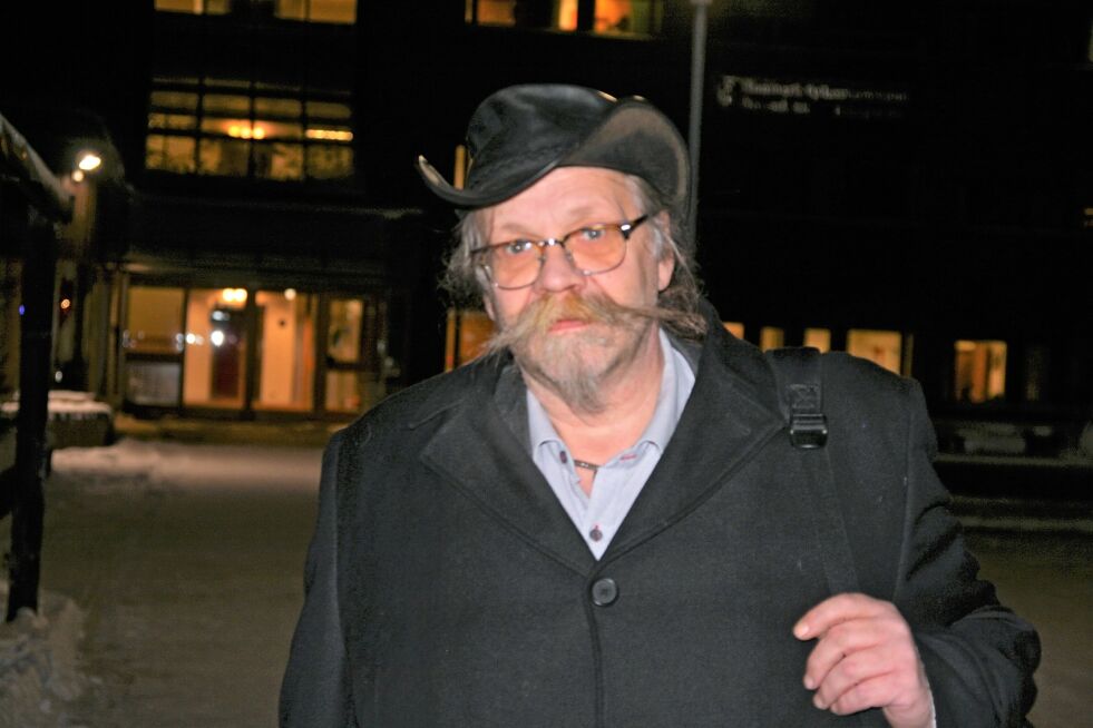 Kurt Wikan ønsker å fortsette som museumsleder.
 Foto: Bjørn Hildonen