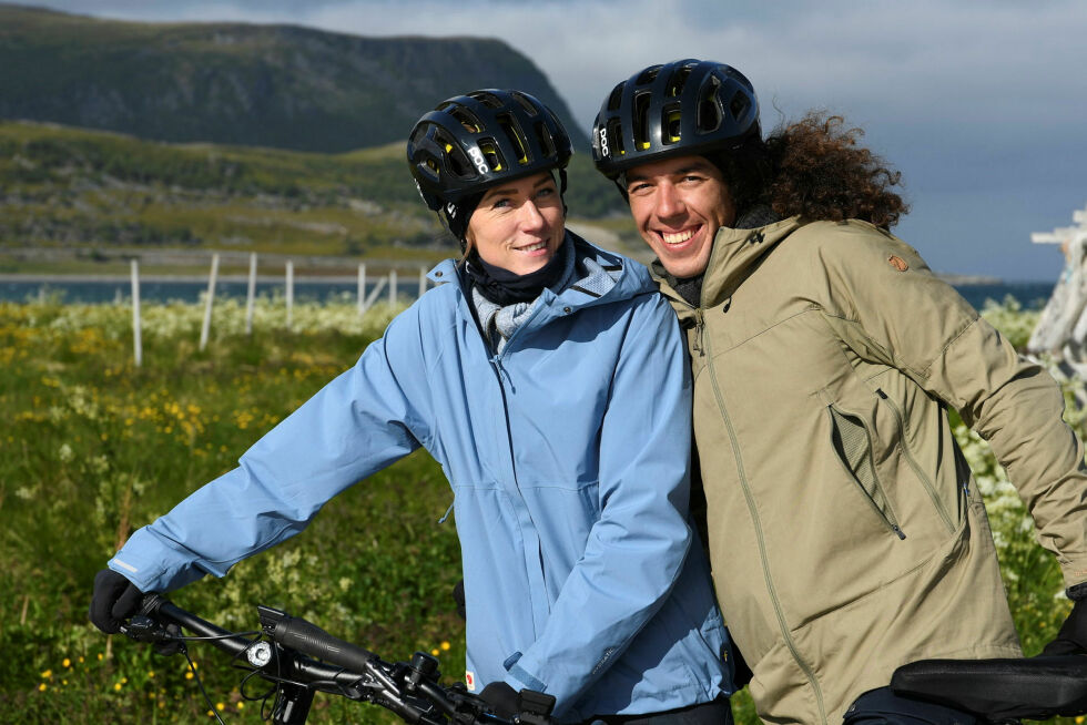Ekteparet Kristel og Mohamed ble valgt ut blant over 300 søkere til å dra på «Norges lengste sykkelferie», der de skal sykle fra Nordkapp til Lindesnes.
 Foto: Irene Andersen