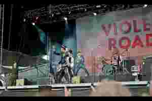 Violet Road lover show