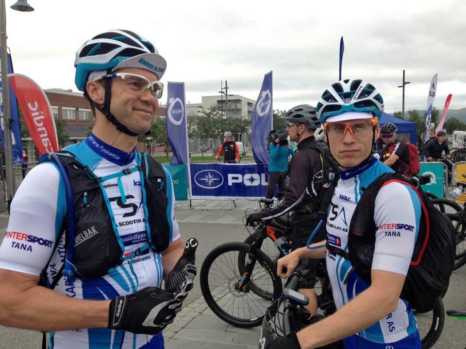 Som ett av seks lag klarte Sirma-duoen Per Torleiv Ravna (til venstre) og Ole Georg Pettersen å fullføre årets utgave av OF 700-kilometer.
 Foto: Sirma IL