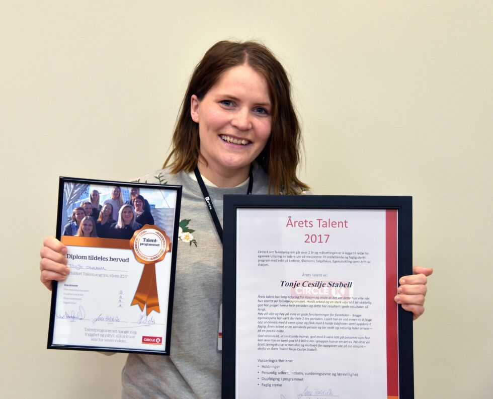 Hesseng-jenta Tonje Cesilje Stabell er kåret til Årets talent i bensinstasjonsskjeden Cirkle K.
 Foto: Cirkle K