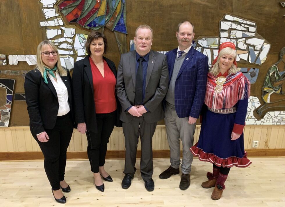 Fra venstre Karine Eriksen, Kristina Hansen, Bjørn Inge Mo, Bjarne Rohde, Anne Torill Eriksen Balto.
 Foto: Troms fylke
