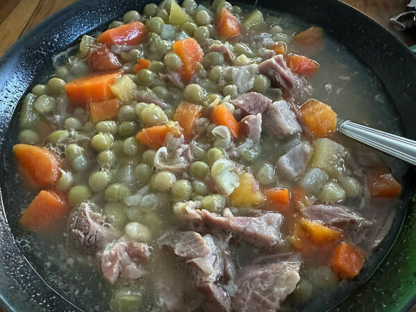 Grønn ertesuppe like god som den gule