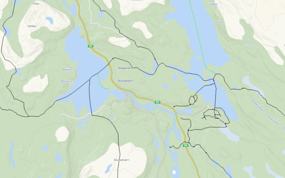 Skjermbilde som viser deler av kommunens foreslåtte løypetraseer i den nye forskriften.