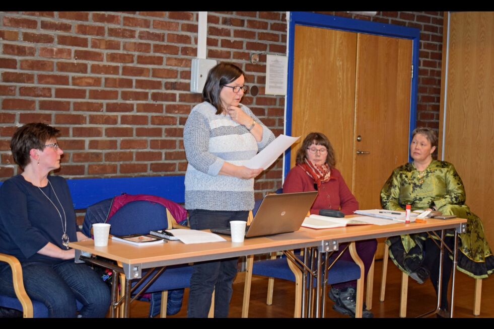 Interimsstyret ved Vigdis Rask, Marianne Madvig Hansen, Marit Olli Siiri og Marit Ravna Bornøy med Venke Dørmænen som leder, fikk mye skryt for arbeidet de har gjort frem mot stiftelsesmøtet.
 Foto: Birgitte Wisur Olsen