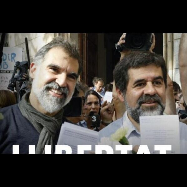Den gamle «Franco-domstolen» Audiencia Nacional har uten etterforskning og dom fengslet Ómnium-leder Jordi Cuixart og Assemblea Nacional Catalana (ANC)s leder Jordi Sànchez.
Foto: Ómnium