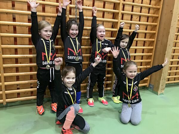 Fotballglede som varmet