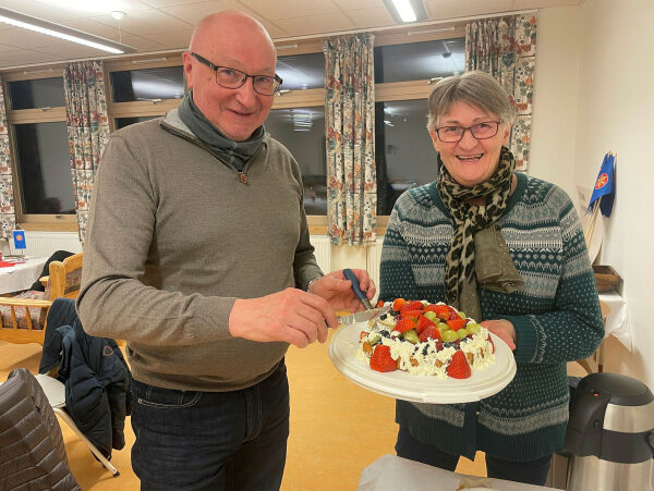 Blir både dansing og fluebinding fremover