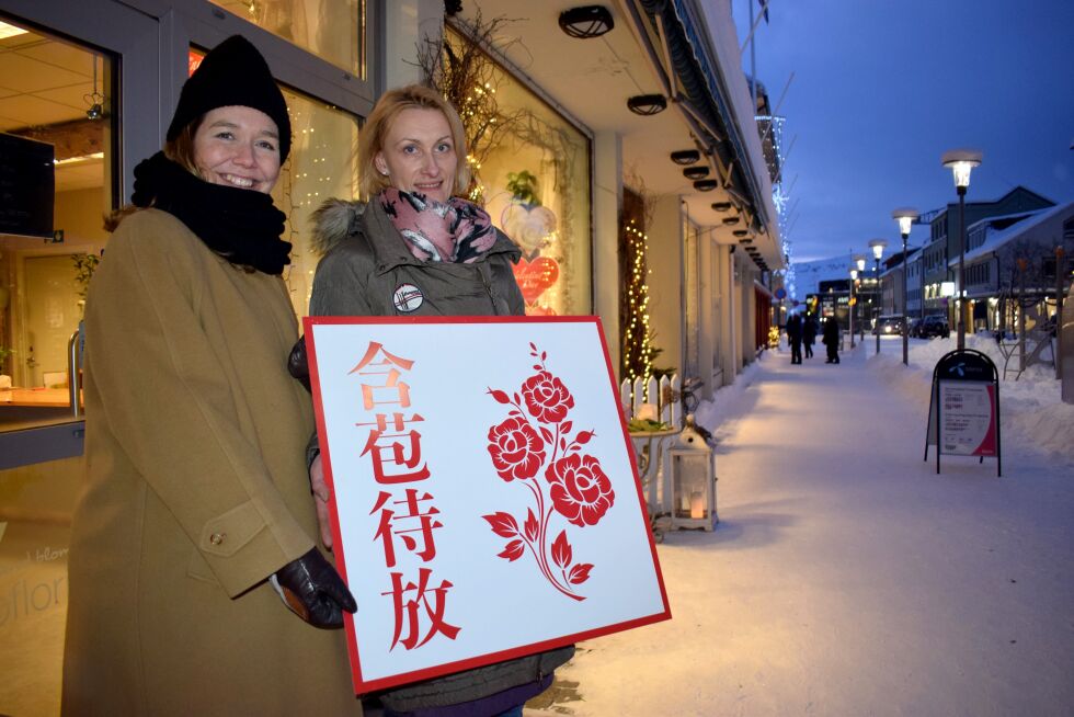 De russiske gatenavnene får følge av butikkskilt på kinesisk i Kirkenes.
 Foto: Birgitte Wisur Olsen