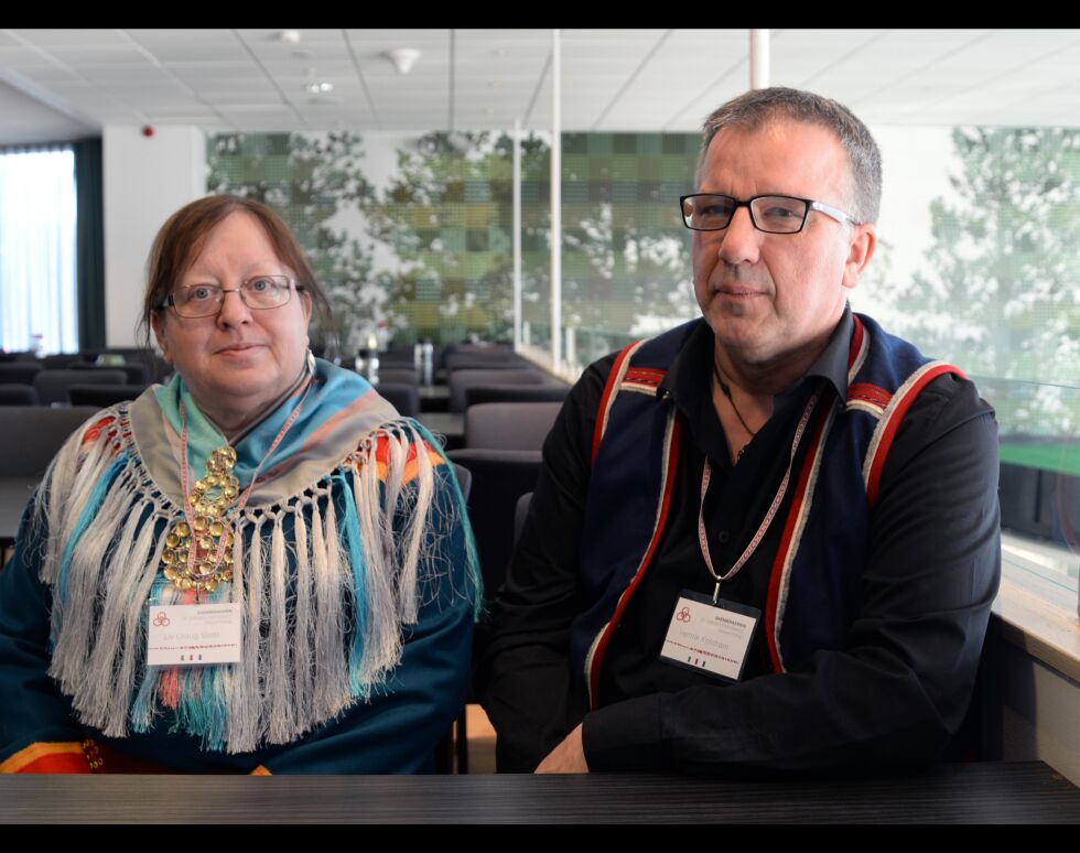 Leder og nestleder i Samenes Folkeforbund Liv Slettli og Henrik Kolstrøm.
 Foto: Steinar Solaas