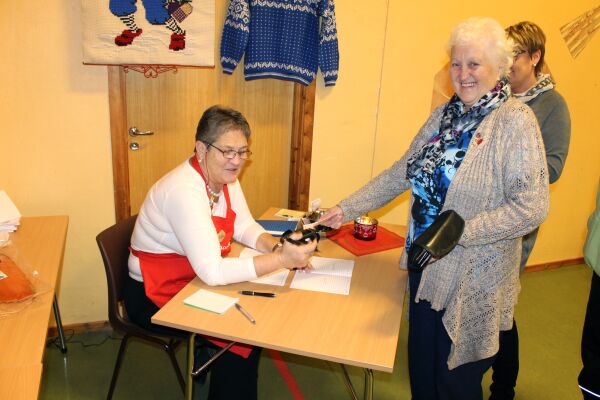 Populær julemesse på Breistrand