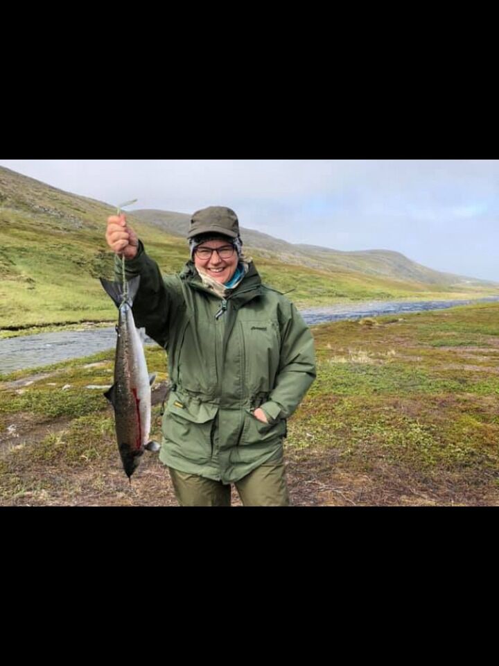 ALLEREDE SPIST OPP: Laksen på 1,6 kilo er allerede spist opp, kan fylkesordfører Ragnhild Vassvik fortelle.
 Foto: Privat