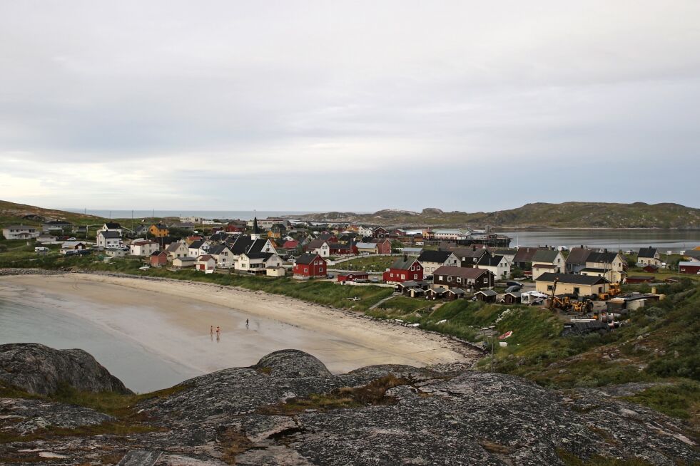 Lørdag og søndag kan en høre og se på opera i Bugøynes kirke.
 Foto: Arkiv