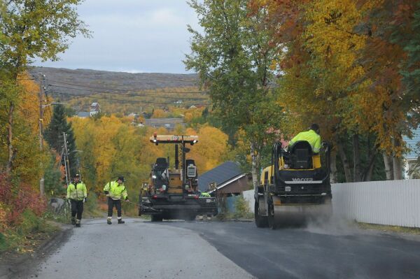 Lapper igjen gatene i Kirkenes