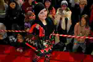 Stor suksess for Sámi fashion šovva