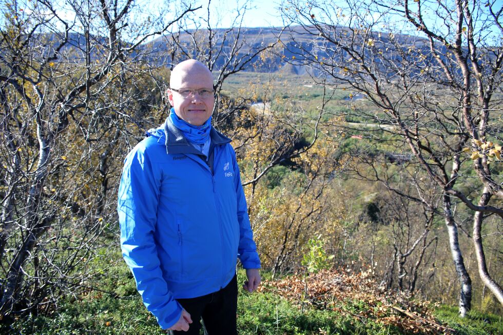 Leder for utmarksavdelingen, Einar J. Asbjørnsen, sier de nye retningslinjene vil prioritere fylkets jegere der det er behov for det.
 Foto: Arkiv