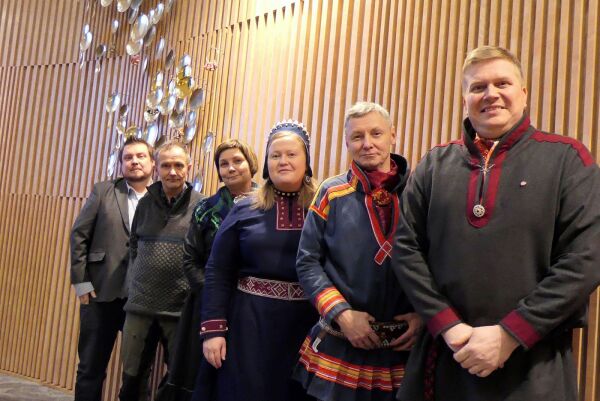 Politikk og kulturfest bestemt