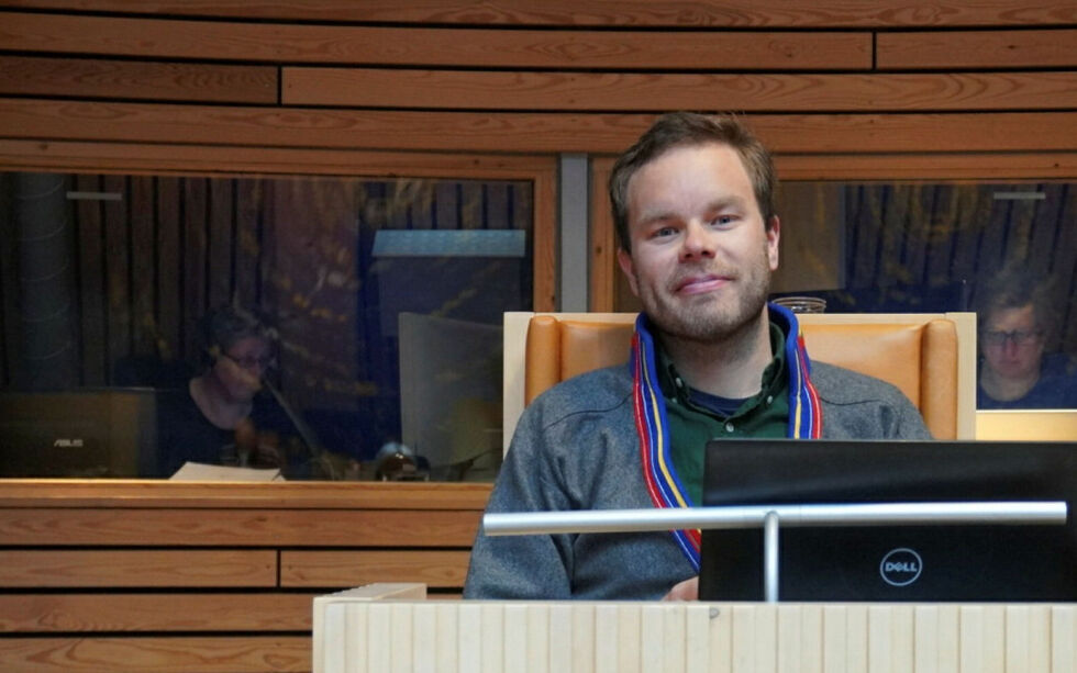 Sametingsråd Mikkel Eskil Mikkelsen (NSR) har ansvar for språk- og oppvekstpolitikken.
 Foto: Sametinget