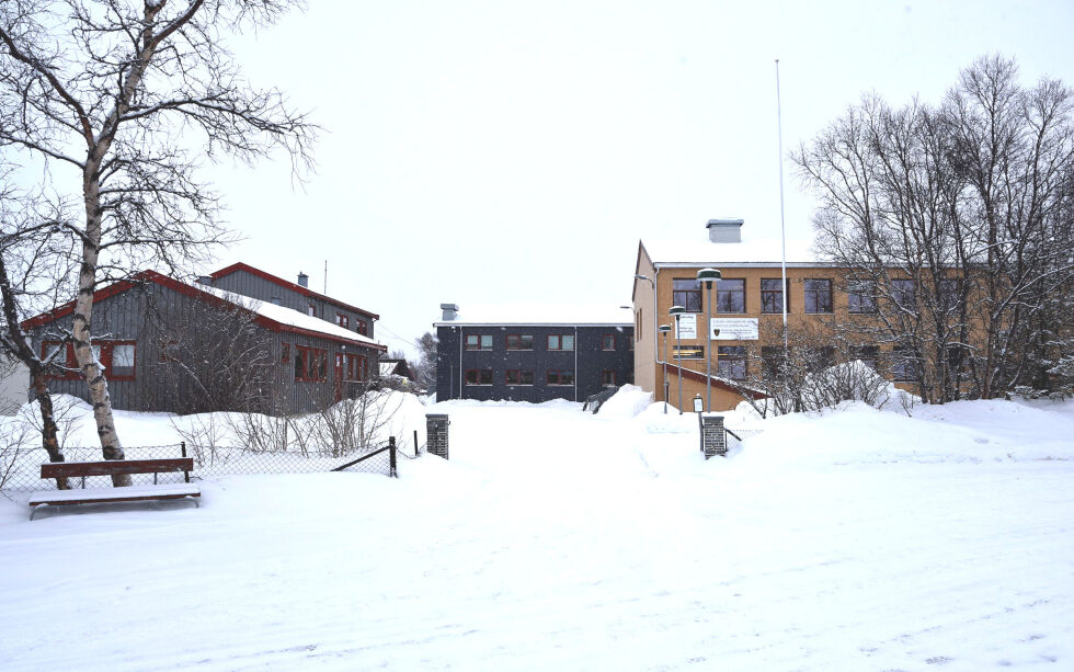Fylkeslederen i FpU synes det er synd at Lakselv videregående ikke tar imot politiske partier til skolen utenom valgtid.
 Foto: Kristin Humstad