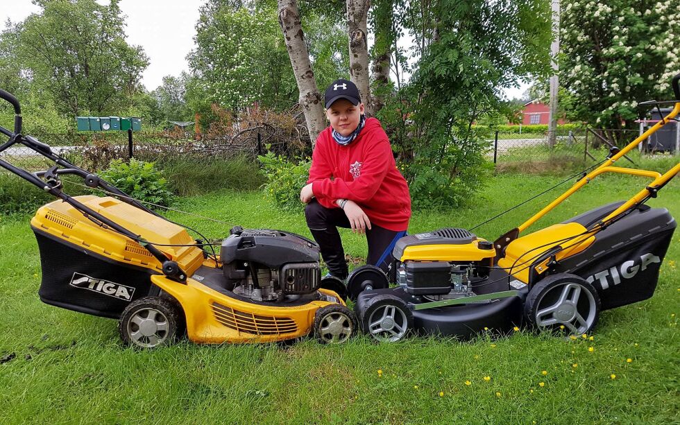14 år gamle Christian Johansen fra Lakselv er en driftig ung gutt. Han har selv sørget for at han har sommerjobb, to år på rad. Christian ønsker å takke alle sine oppdragsgivere.
 Foto: Privat