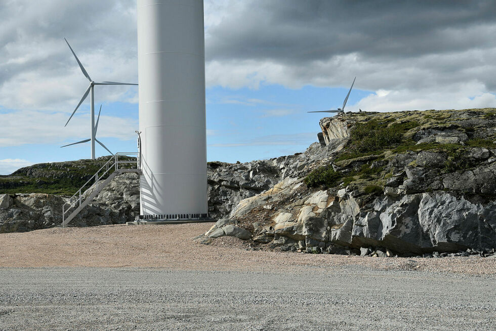 Motvind sitt bilde, vindturbiner.
 Foto: Motvind Norge